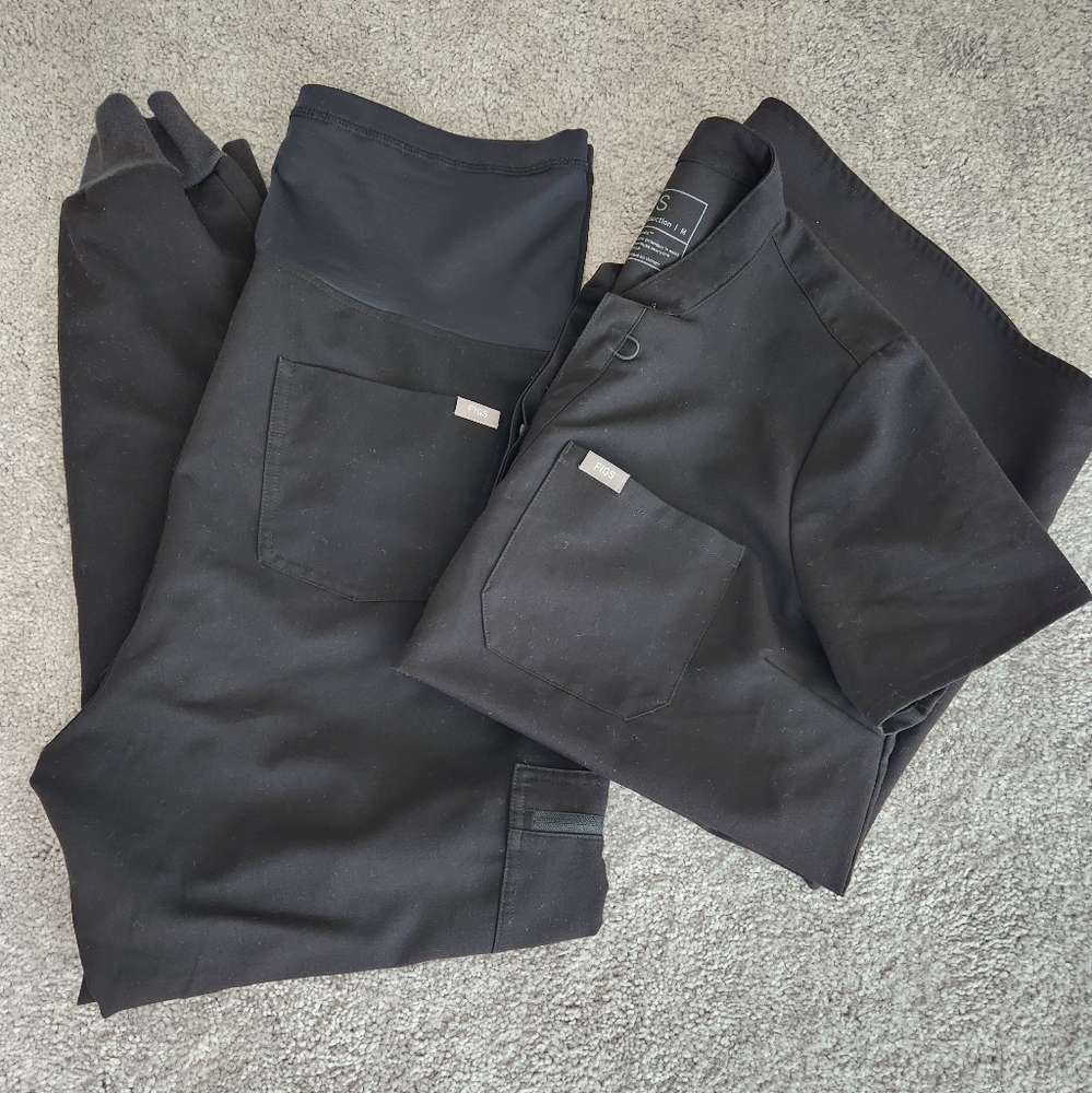 Figs maternity Set